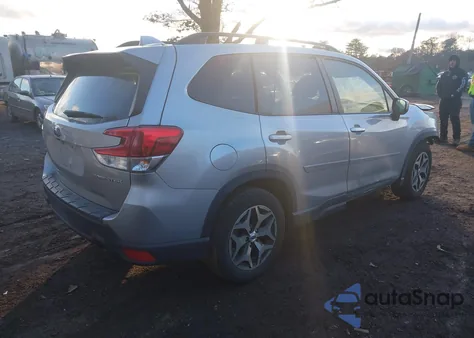 2019 Subaru Forester Premium from USA, damaged, VIN JF2SKAEC1KH426054